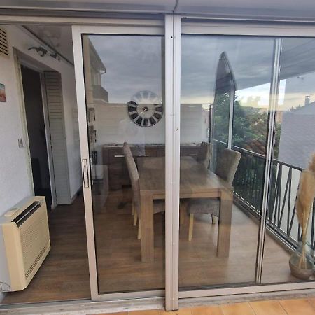Appartement En Bord De Plage - A 50 M De La Mer Canet-en-Roussillon Ngoại thất bức ảnh